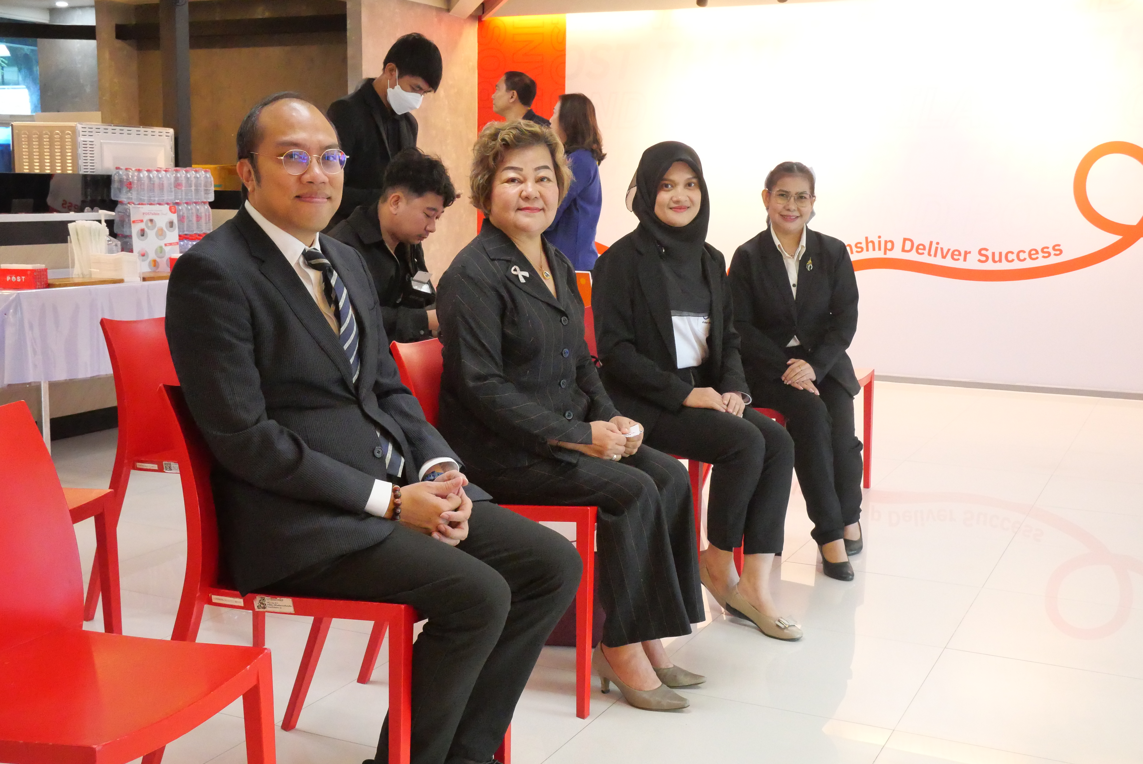title - ส.ป.ก. ร่วมเป็นเกียรติในงานวันครบรอบ 23 ปี บริษัท ไปรษณีย์ไทย จำกัด และ 143 ปี กิจการไปรษณีย์ไทย 